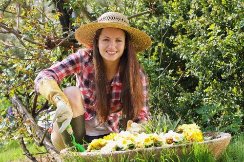 Garden maintenance appointment confirmed for a UK client